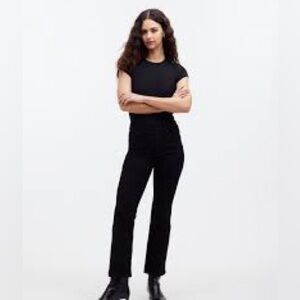 Madewell mid-rise kick out size 27